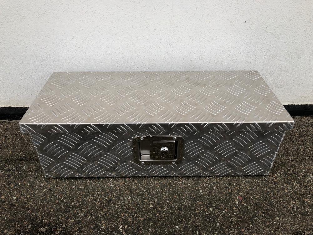 Aluminiumsværktøjskasse L600 B250 H180mm 