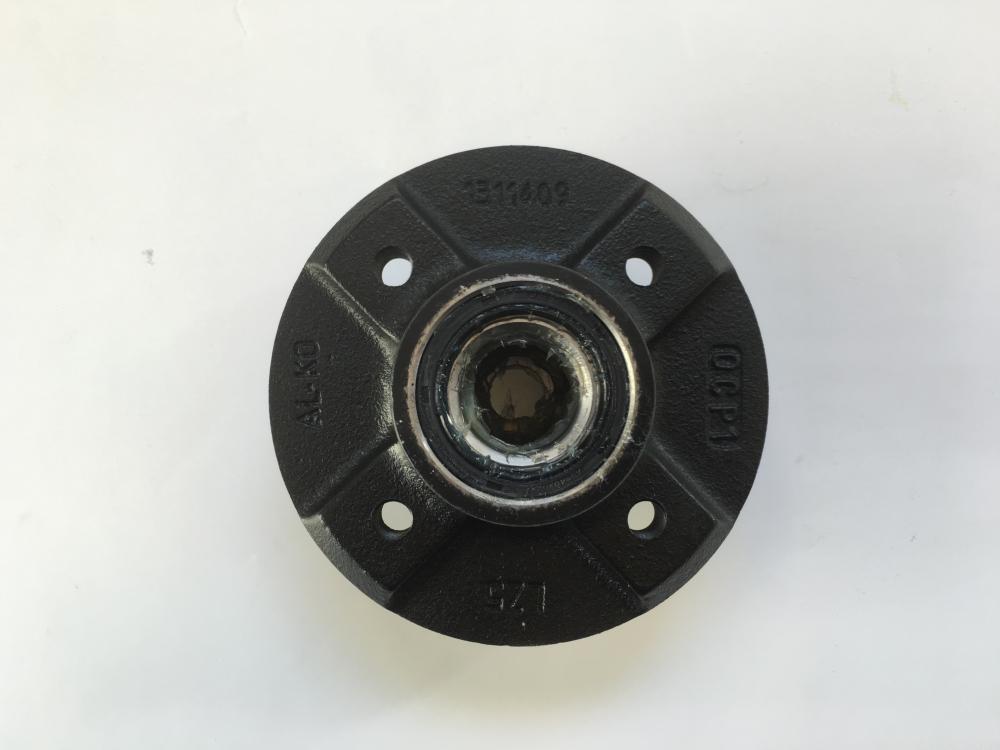 Nav AL-KO 850Kg 100x4 med lejer