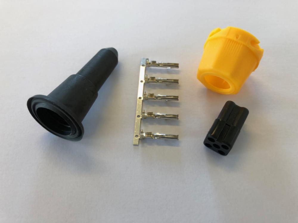 Stikk 5-pol gul AJ.BA