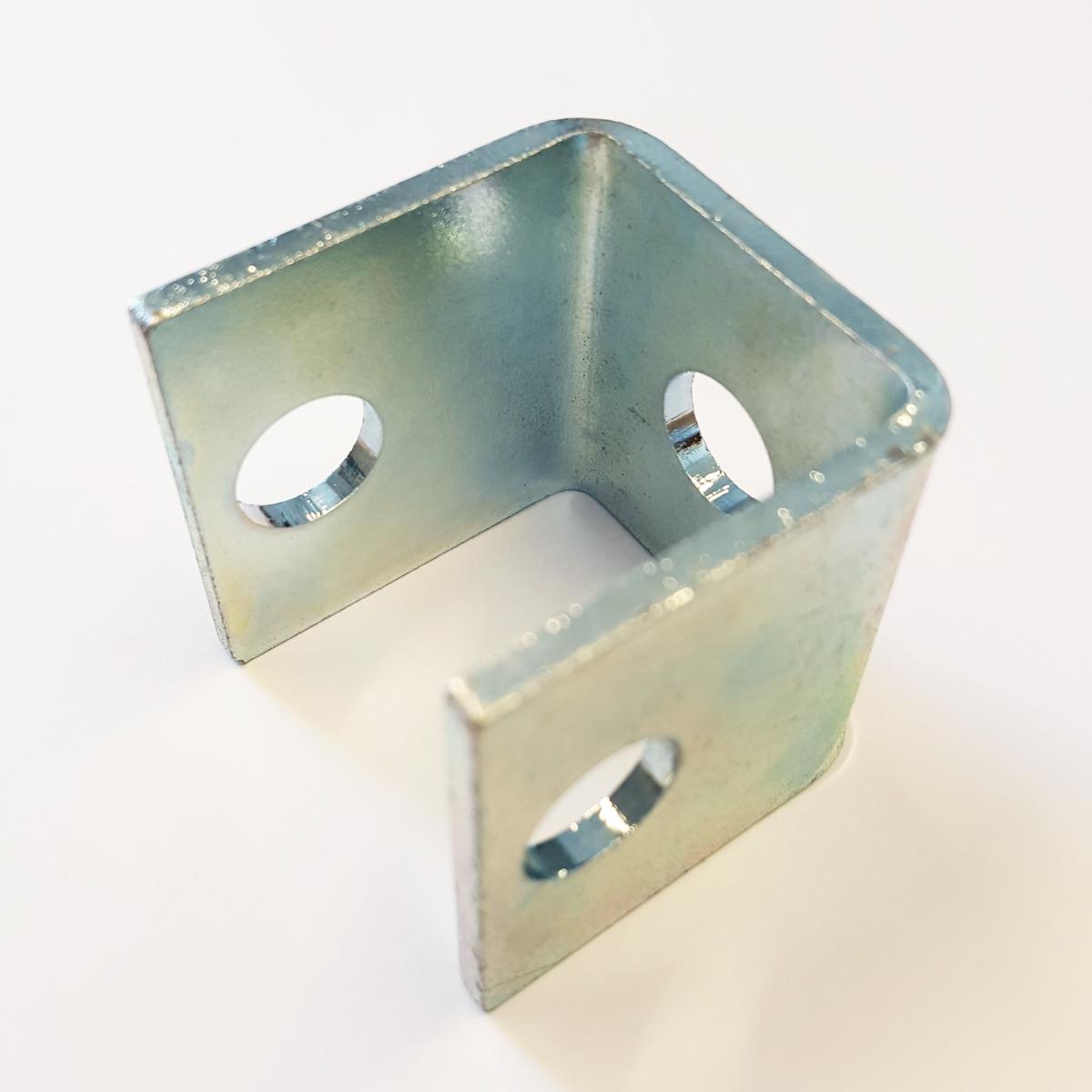 Hjulstøtdemperbrakett Knott til chassis U-Profil